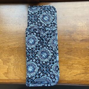 Vera Bradley Curling and Flat Iron Cover blue